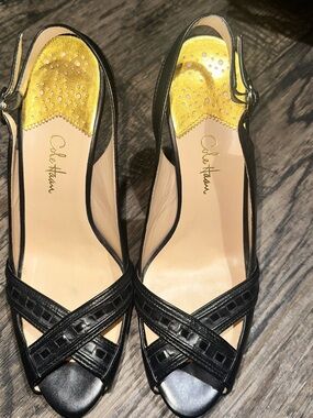 Nike Black Open-Toe Slingback Sandals with Gold Insole Detail